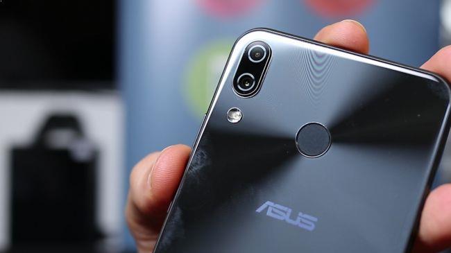 asus zenfone 5 and 5z dual camera